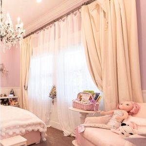 SOLDxxxRestoration Hardware off white 100 x 108 cotton panel